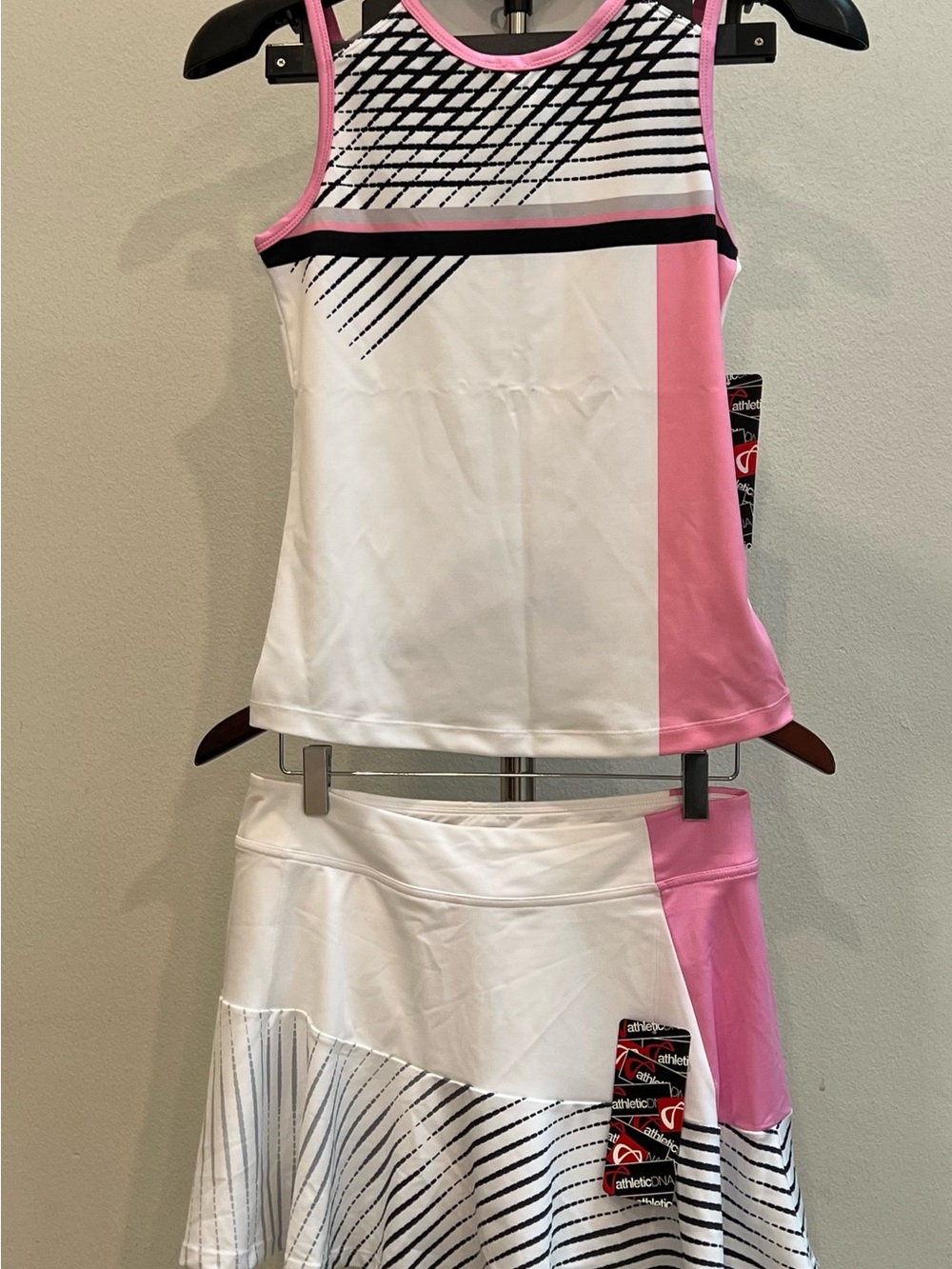 Athletic DNA VICTORY SET Women’s Matching Athletic Outfit — White/Pink/Black-S